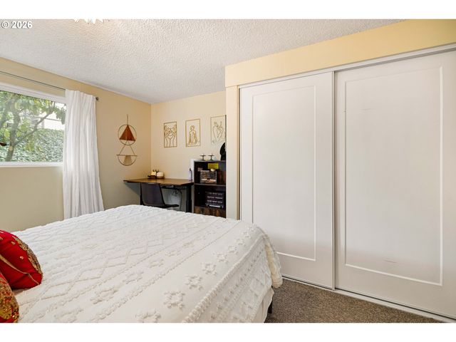 4083 DONALD St A, Eugene, OR 97405