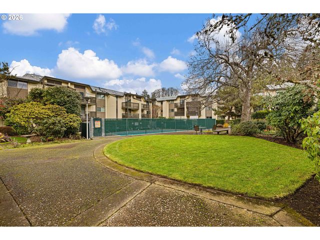 4083 DONALD St A, Eugene, OR 97405