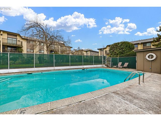 4083 DONALD St A, Eugene, OR 97405