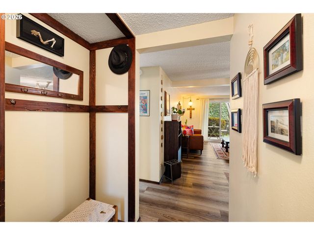 4083 DONALD St A, Eugene, OR 97405