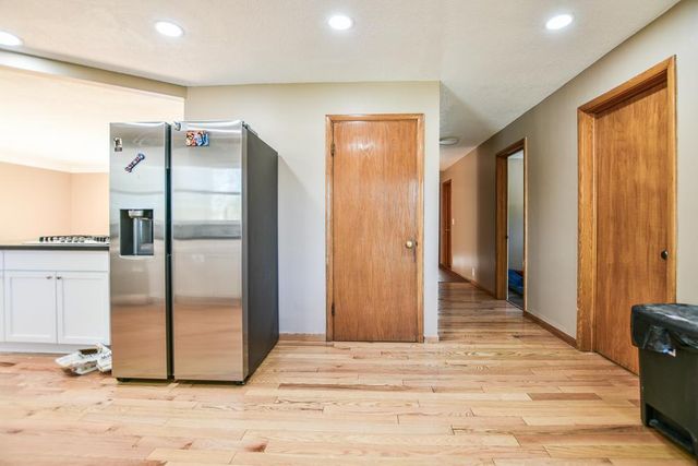 1306 Hillcrest Drive NE, Fridley, MN 55432