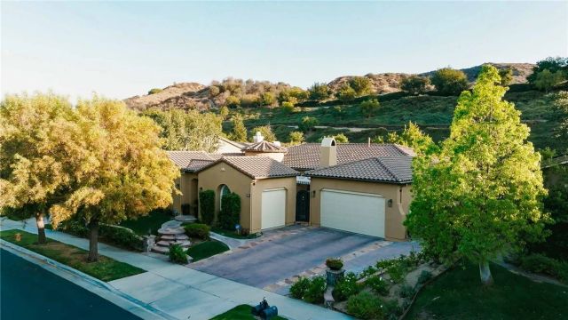 26637 Oak Terrace, Valencia, CA 91381