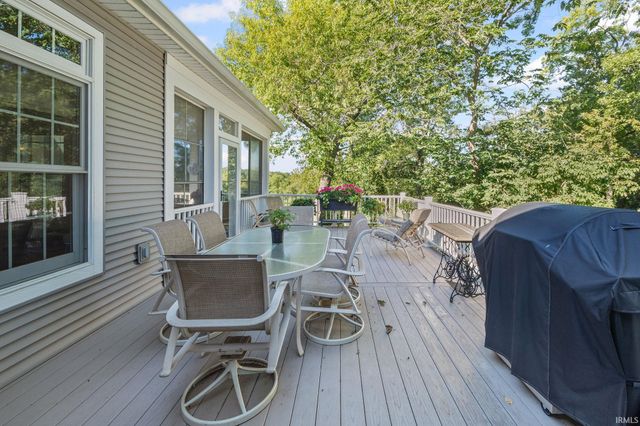 864 Commodores Circle, Lafayette, IN 47909