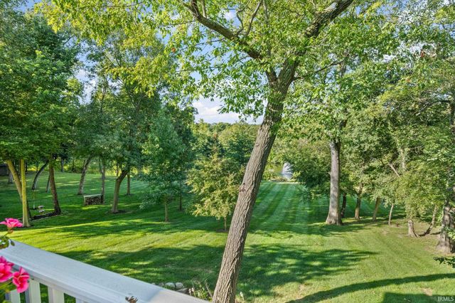 864 Commodores Circle, Lafayette, IN 47909