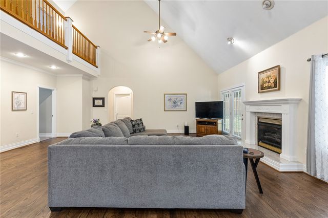 2711 Dry Branch Drive, Harrison, AR 72601