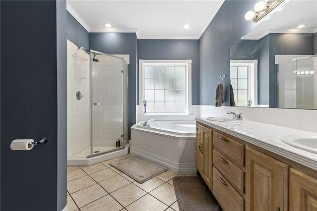 2711 Dry Branch Drive, Harrison, AR 72601