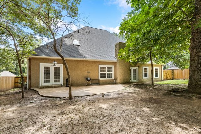 2711 Dry Branch Drive, Harrison, AR 72601