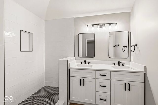 19226 Potters Bridge Road, Noblesville, IN 46060