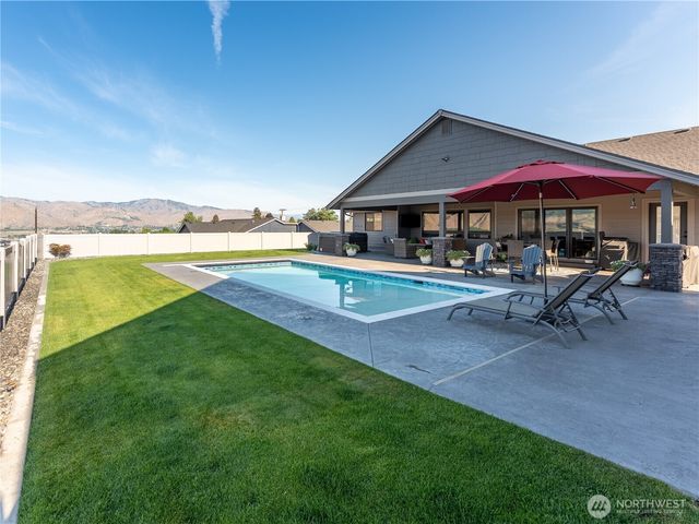 643 S Monte Verde Drive, East Wenatchee, WA 98802