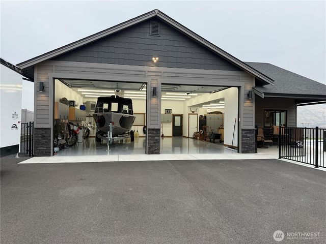 643 S Monte Verde Drive, East Wenatchee, WA 98802