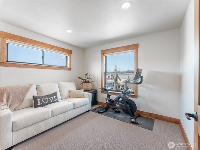 643 S Monte Verde Drive, East Wenatchee, WA 98802