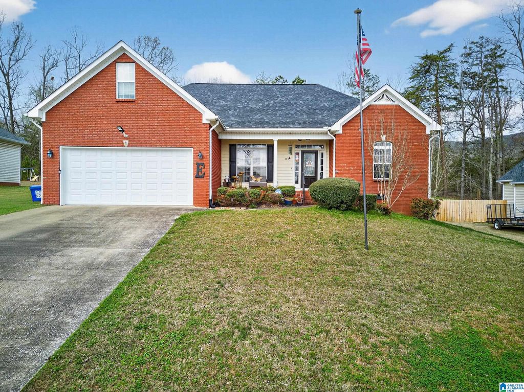 483 LILLIAN LANE, Anniston, AL 36207