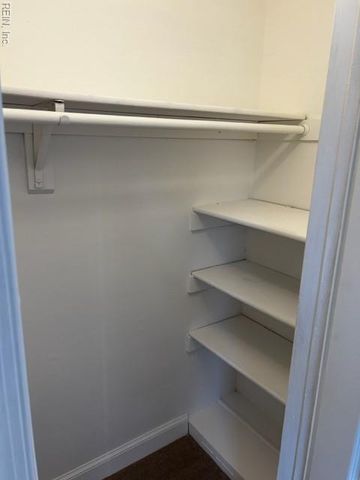 3692 Sylvan LN, Virginia Beach, VA 23453