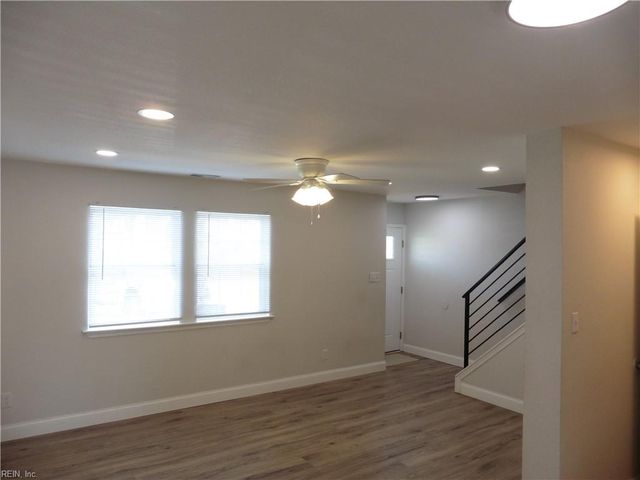 3692 Sylvan LN, Virginia Beach, VA 23453