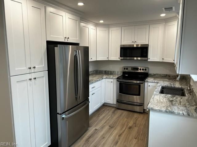 3692 Sylvan LN, Virginia Beach, VA 23453