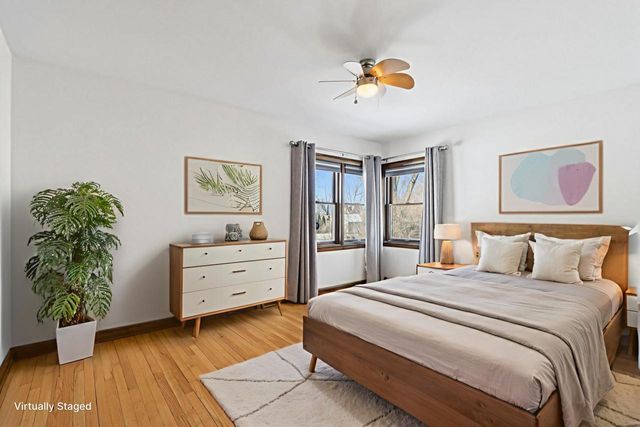 860 Anthony LANE, Brookfield, WI 53045