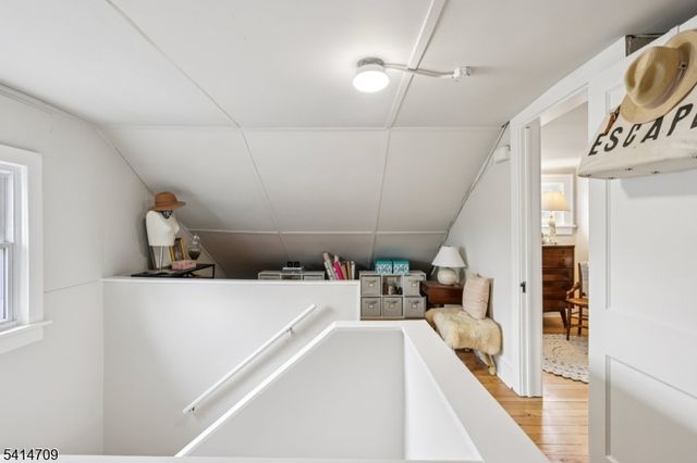 418 Colonial Ave, Westfield Town, NJ 07090