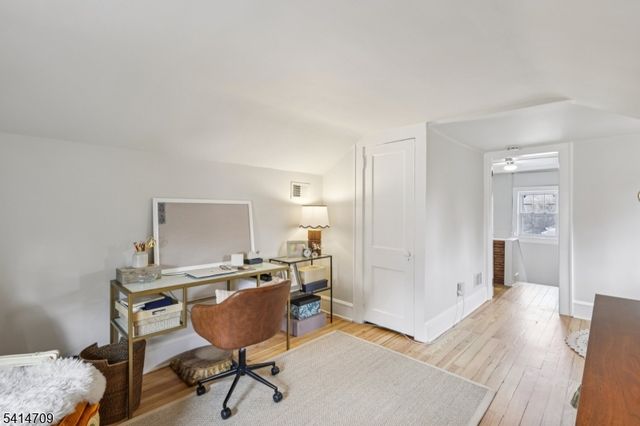 418 Colonial Ave, Westfield Town, NJ 07090