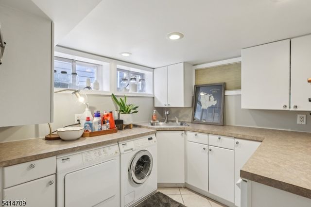 418 Colonial Ave, Westfield Town, NJ 07090