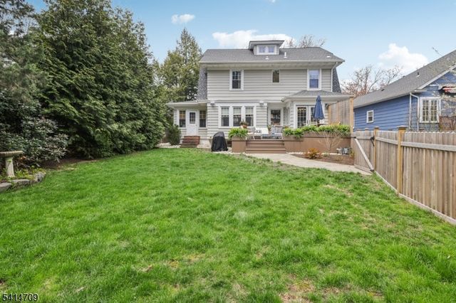 418 Colonial Ave, Westfield Town, NJ 07090