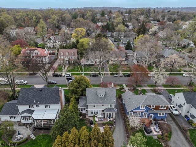 418 Colonial Ave, Westfield Town, NJ 07090