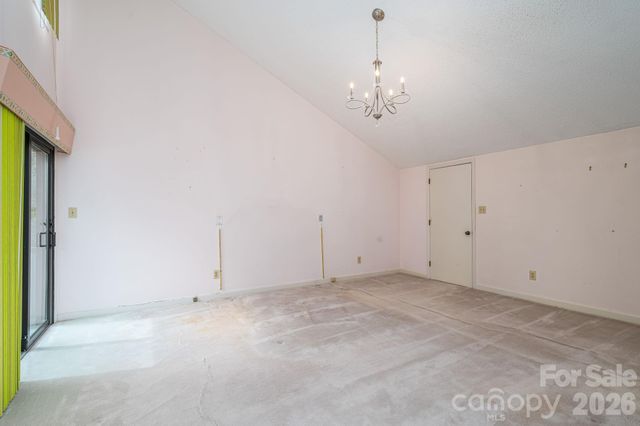 40 Catawba Ridge Road, Clover, SC 29710