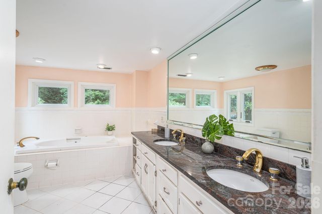 40 Catawba Ridge Road, Clover, SC 29710