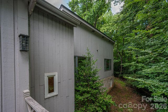 40 Catawba Ridge Road, Clover, SC 29710