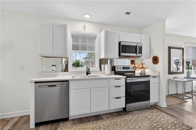 629 Rockspring Road, High Point, NC 27262