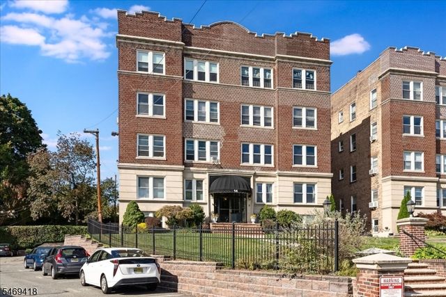 14 Forest St 102, Montclair Twp., NJ 07042