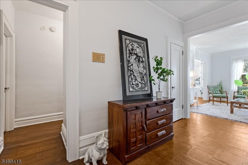 14 Forest St 102, Montclair Twp., NJ 07042 — photo 2