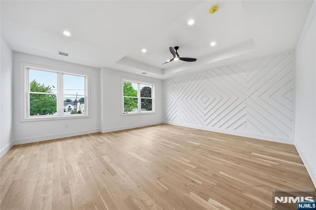 5-31 Boyd Avenue, Fair Lawn, NJ 07410