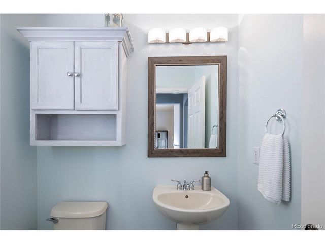 10269 Fawnbrook Ct, Highlands Ranch, CO 80130