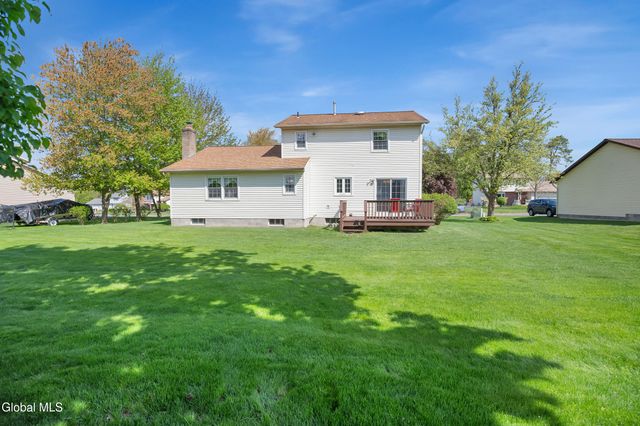 243 Shereen Court, Rotterdam, NY 12304