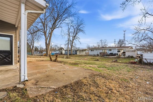 750 Blackbird Drive, Florissant, MO 63031