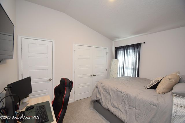 2585 Roygaris Street NW, Palm Bay, FL 32907