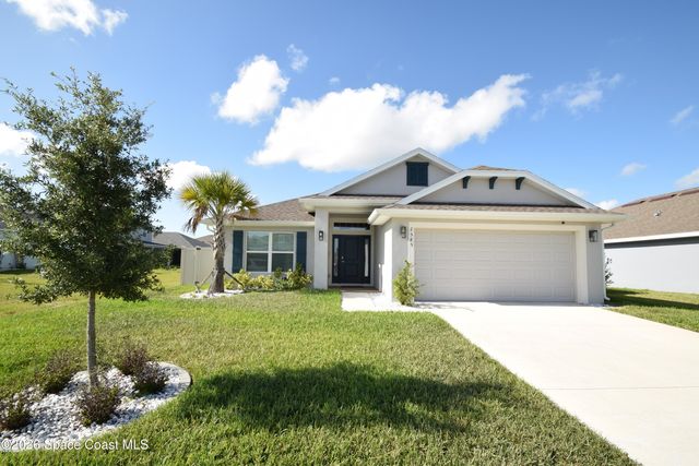 2585 Roygaris Street NW, Palm Bay, FL 32907