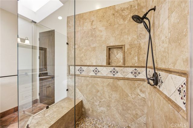 1918 Harriman Lane, Redondo Beach, CA 90278