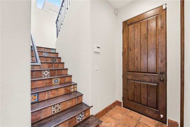 1918 Harriman Lane, Redondo Beach, CA 90278