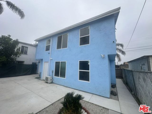 1012 E 73rd Street, Los Angeles, CA 90001