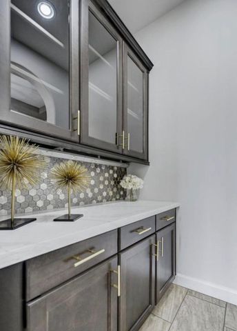 7904 S 29th Place, Phoenix, AZ 85042