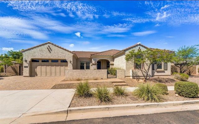 7904 S 29th Place, Phoenix, AZ 85042