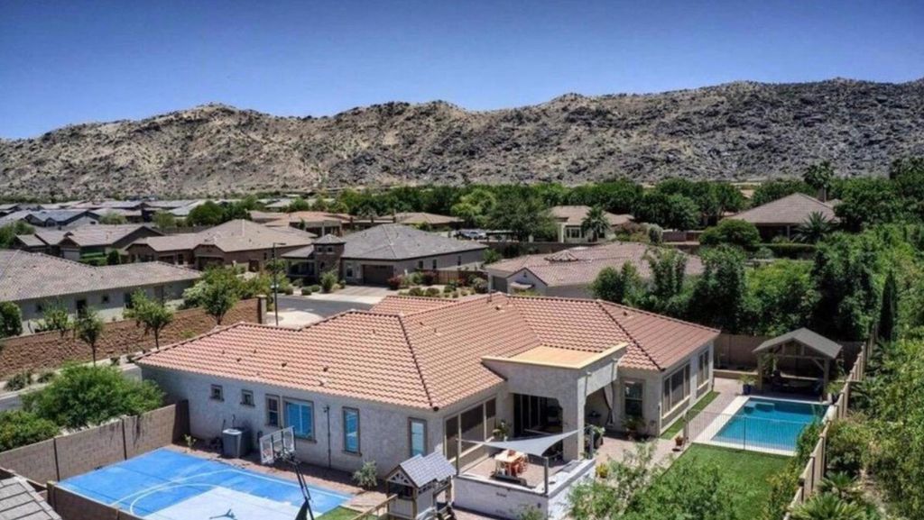 7904 S 29th Place, Phoenix, AZ 85042