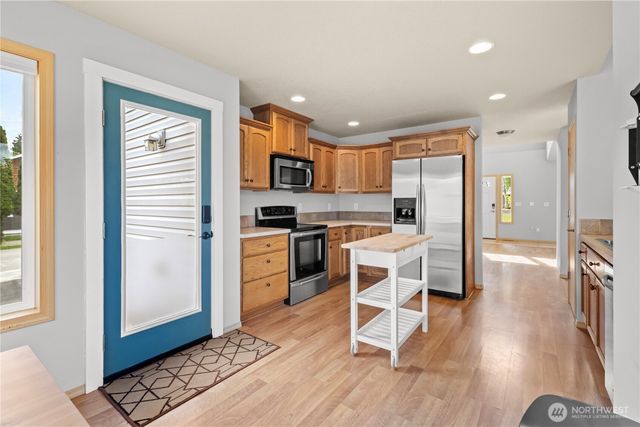 52 Morgan Drive, Cathlamet, WA 98612