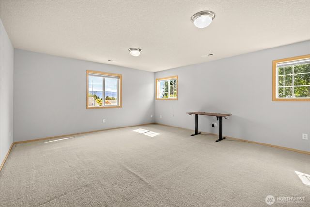 52 Morgan Drive, Cathlamet, WA 98612
