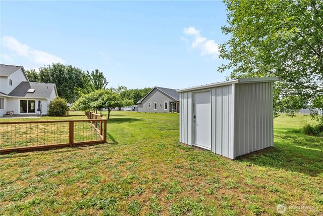 52 Morgan Drive, Cathlamet, WA 98612