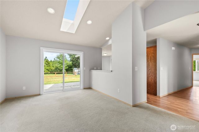 52 Morgan Drive, Cathlamet, WA 98612