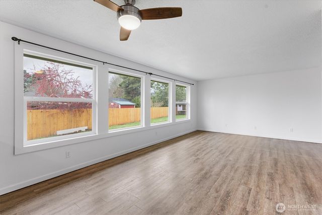 9 Lee Place, Longview, WA 98632