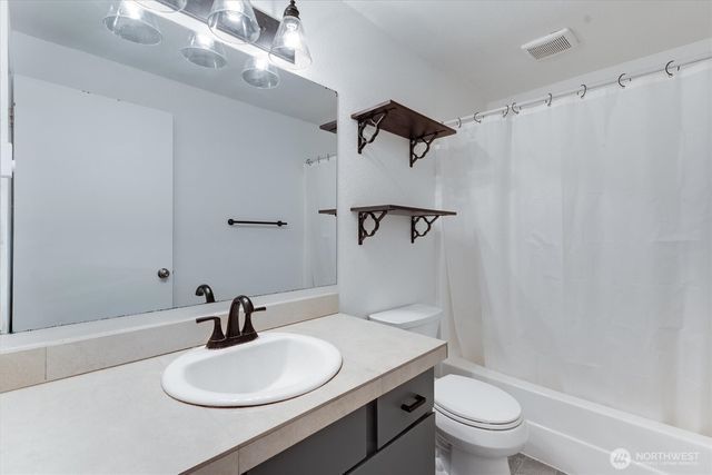 9 Lee Place, Longview, WA 98632