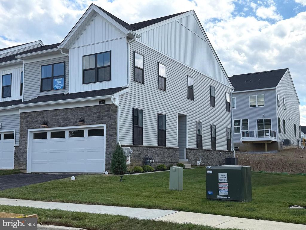 517 ANFIELD RD, Malvern, PA 19355
